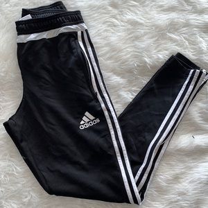 Adidas men joggers